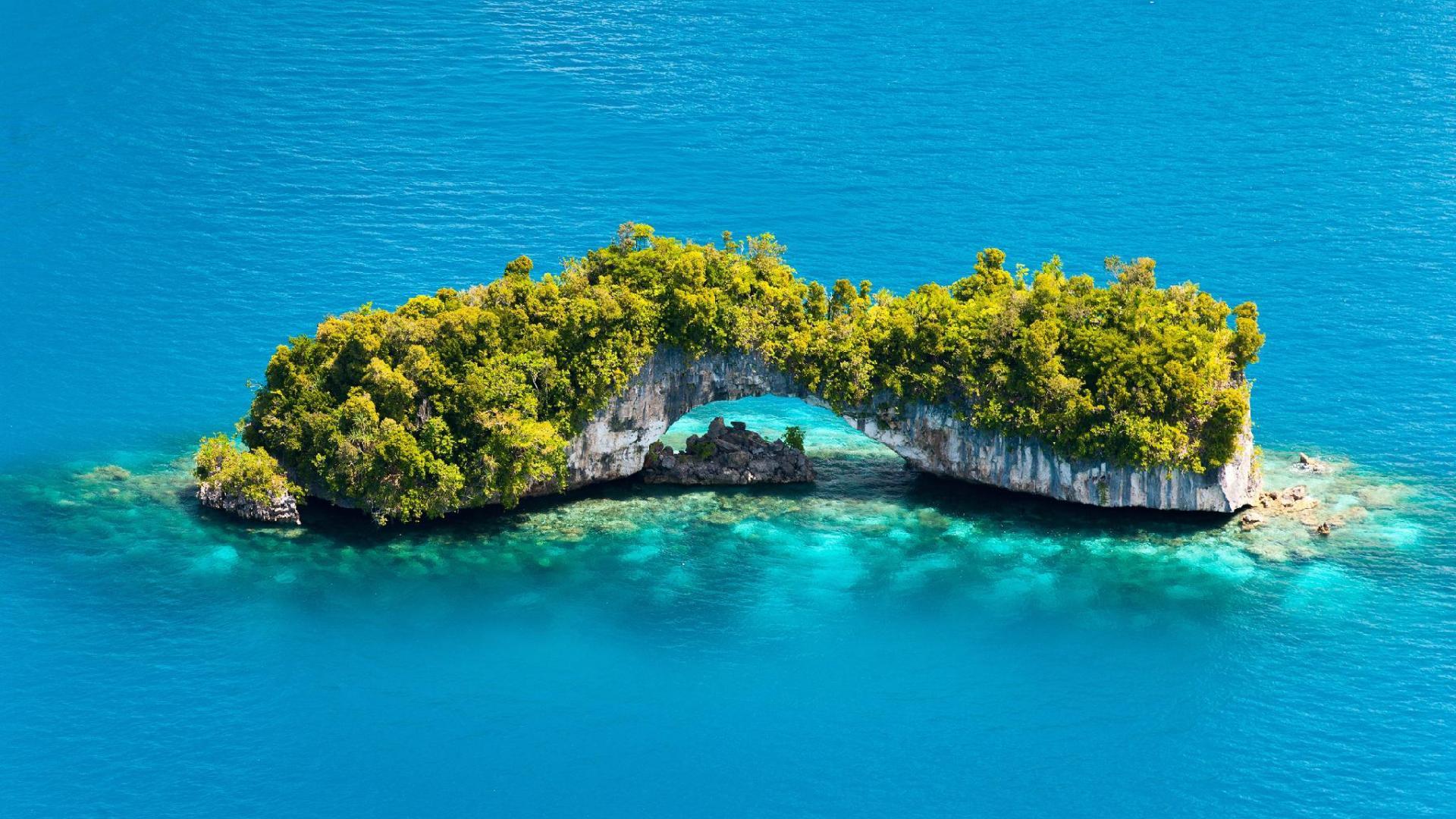 travel pacific islands reddit
