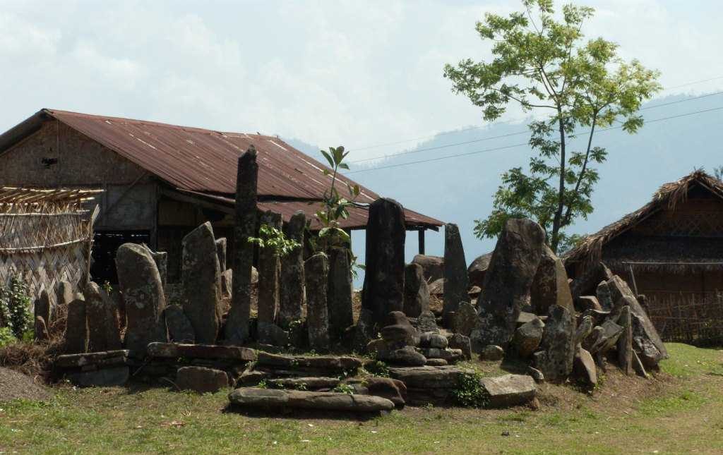 Shangnyu Village, Mon